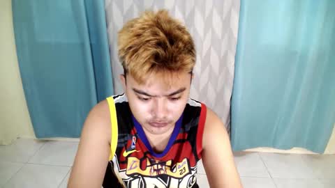 Snapshot of xxhotloyd_cummerx chatting on 5, 11, 2025 Loyd online show from 5, 11, 2025