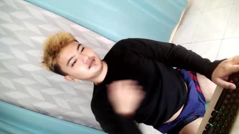 Snapshot of xxhotloyd_cummerx chatting on 6, 11, 2025 Loyd online show from 6, 11, 2025