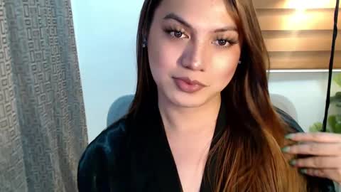 Snapshot of xxjulielovesyouxx chatting on 29, 12, 2024 July online show from 29, 12, 2024