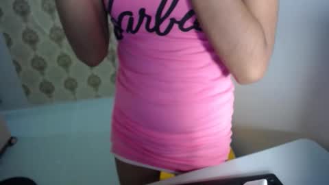 Snapshot of xxkayjeanxx chatting on 23, 11, 2025 Aya online show from 23, 11, 2025