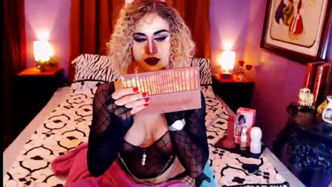 Snapshot of xxqueenofperfectionxx chatting on 4, 2, 2025 urperfection kelly online show from 4, 2, 2025