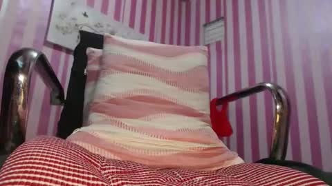 xxrowenatastycockforyouxx online show from 29, 10, 2025