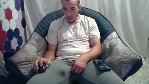 xxScubaStevexx online show from 15, 9, 2025