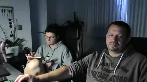 Snapshot of xxsunshinegirlxx chatting on 11, 9, 2025 Susi online show from 11, 9, 2025