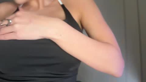 Snapshot of xxx_leila chatting on 23, 3, 2026 xxx_leila online show from 23, 3, 2026