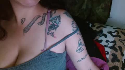   LILI  online show from 17, 1, 2025