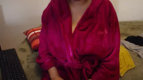 Snapshot of xxxbustybabe27x chatting on 13, 3, 2026 Ayanda online show from 13, 3, 2026