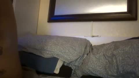 Snapshot of xxxelentdick chatting on 26, 10, 2025 deeeeznutz online show from 26, 10, 2025