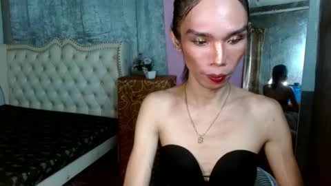 Snapshot of xxxfuckgirlyumsxxx chatting on 13, 12, 2024 Your Princess Yums online show from 13, 12, 2024