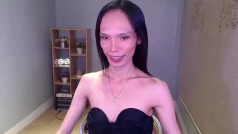 Snapshot of xxxfuckgirlyumsxxx chatting on 25, 2, 2025 Your Princess Yums online show from 25, 2, 2025