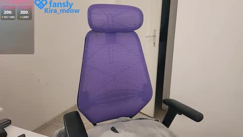 Snapshot of xxxhentaition chatting on 18, 12, 2025 Keira online show from 18, 12, 2025