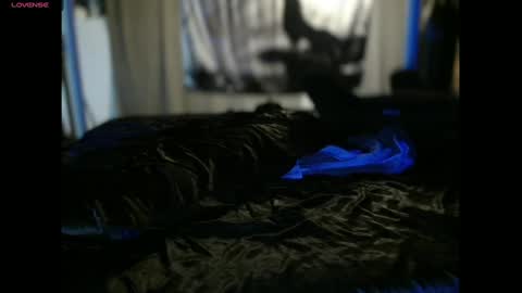 Snapshot of xxxjrstrokesxxx chatting on 17, 11, 2025 xxxjrstrokesxxx online show from 17, 11, 2025