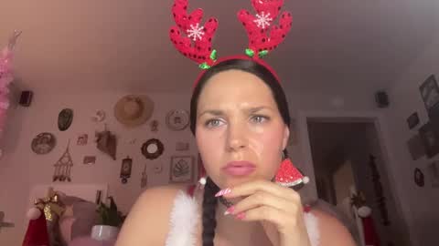 Xylea Luv online show from 24, 12, 2024