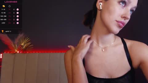 Lori online show from 12, 12, 2024