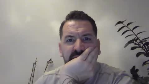 Snapshot of yakijoe chatting on 8, 11, 2025 yakijoe online show from 8, 11, 2025