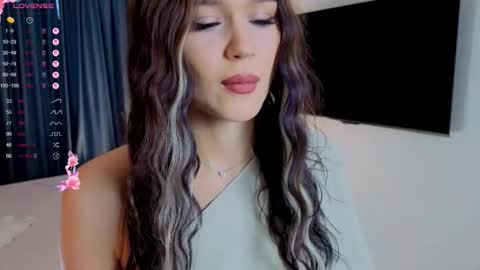 Yamina- Next stream  online show from 19, 9, 2025