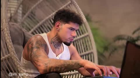 Snapshot of yamp_bigcock chatting on 18, 3, 2026 yamp sambrano online show from 18, 3, 2026