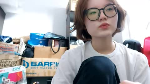 Lily online show from 5, 10, 2025