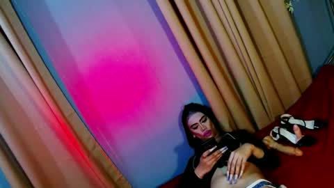 miss yasii online show from 7, 1, 2025