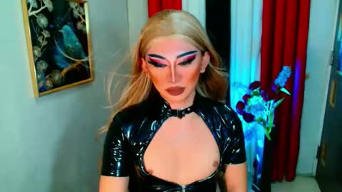 miss yasii online show from 22, 10, 2025