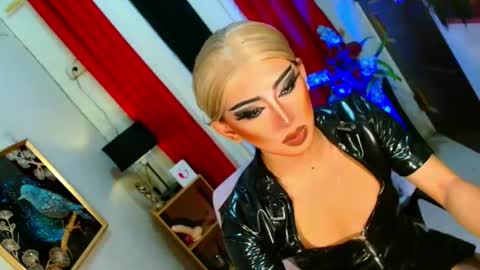 miss yasii online show from 19, 11, 2025