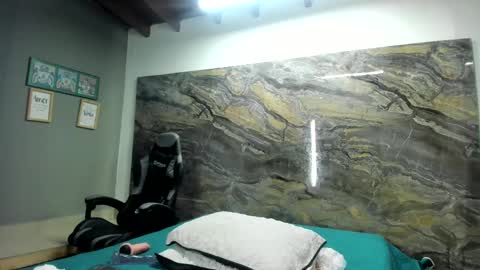 Snapshot of yaya____ chatting on 19, 2, 2025 yaya____ online show from 19, 2, 2025