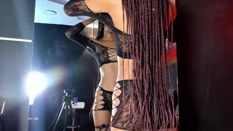 Snapshot of yayahilton chatting on 10, 1, 2026 YAYA online show from 10, 1, 2026