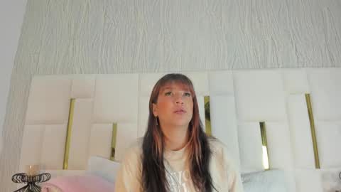 Snapshot of yayi_derek chatting on 22, 9, 2025 yayi derek online show from 22, 9, 2025