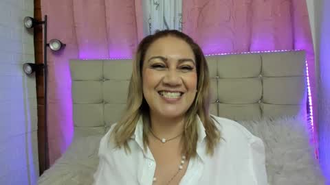 yayita online show from 10, 3, 2025