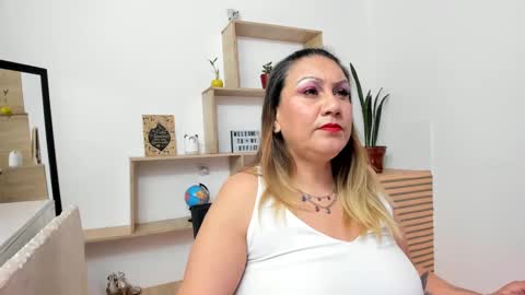yayita online show from 6, 10, 2025