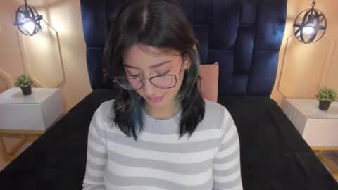 Yazmin online show from 17, 1, 2025