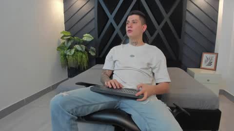 YEIKO ROMERO online show from 20, 12, 2024
