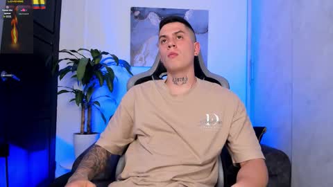 Snapshot of yeiko_romero_ chatting on 8, 2, 2026 YEIKO ROMERO online show from 8, 2, 2026