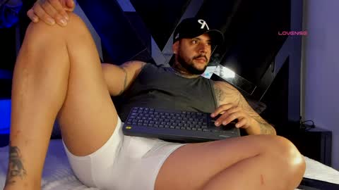 yeikoe1 online show from 7, 4, 2026