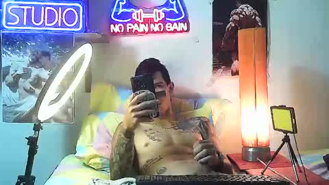 yeisoncastellanos1999 online show from 26, 10, 2025