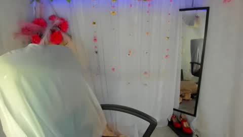 YELINA online show from 22, 2, 2026