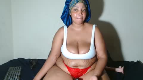 yellowmellow01 online show from 28, 2, 2026