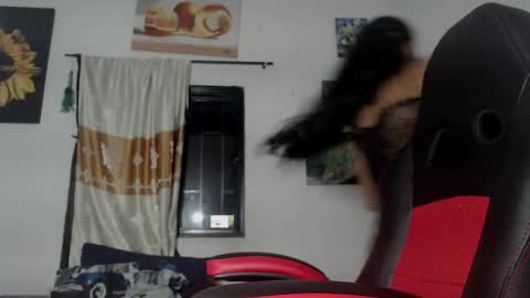 Snapshot of yemaya_28 chatting on 25, 10, 2025 Yemaya 28 online show from 25, 10, 2025