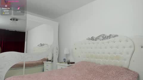 yennefer13 online show from 17, 11, 2025