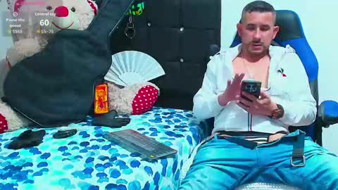 Yeol online show from 5, 12, 2025