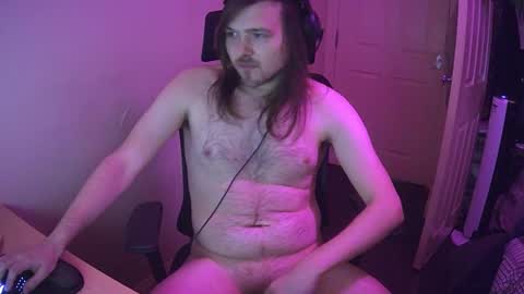 Snapshot of yeovil_alex chatting on 6, 12, 2024 Alex online show from 6, 12, 2024