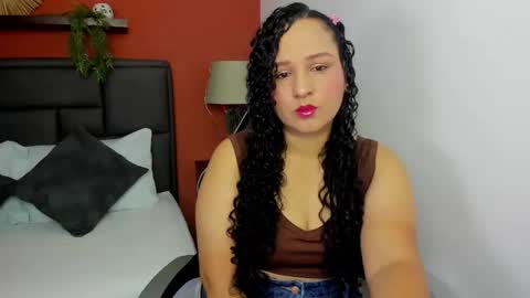 Y E R A  online show from 17, 12, 2025