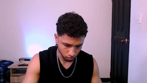 Yeff ind. model  online show from 16, 1, 2025