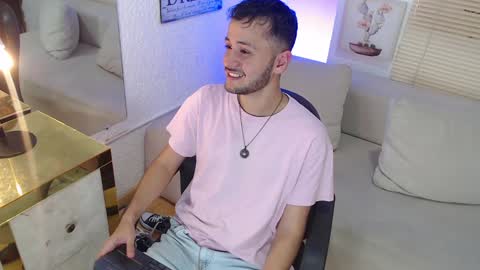 Snapshot of yerito_ chatting on 13, 1, 2025 Yero online show from 13, 1, 2025