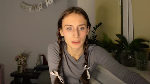 Zoe online show from 1, 2, 2025