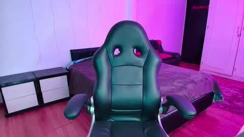 Snapshot of yesie_hot2 chatting on 24, 11, 2025 yesie_hot2 online show from 24, 11, 2025