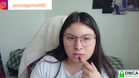 Snapshot of yessica_gomez01 chatting on 6, 2, 2026 yessica_gomez01 online show from 6, 2, 2026