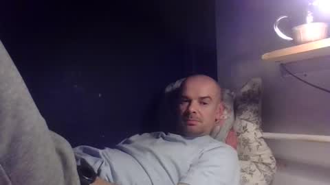 yewloo online show from 3, 11, 2025