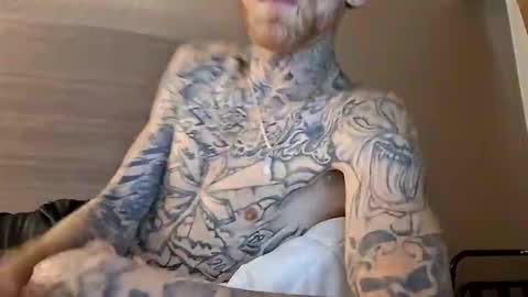Snapshot of yfwb69xxx chatting on 18, 10, 2025 yfwb69xxx online show from 18, 10, 2025