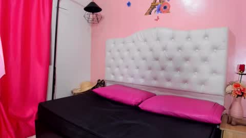 yineth_hot online show from 8, 11, 2025